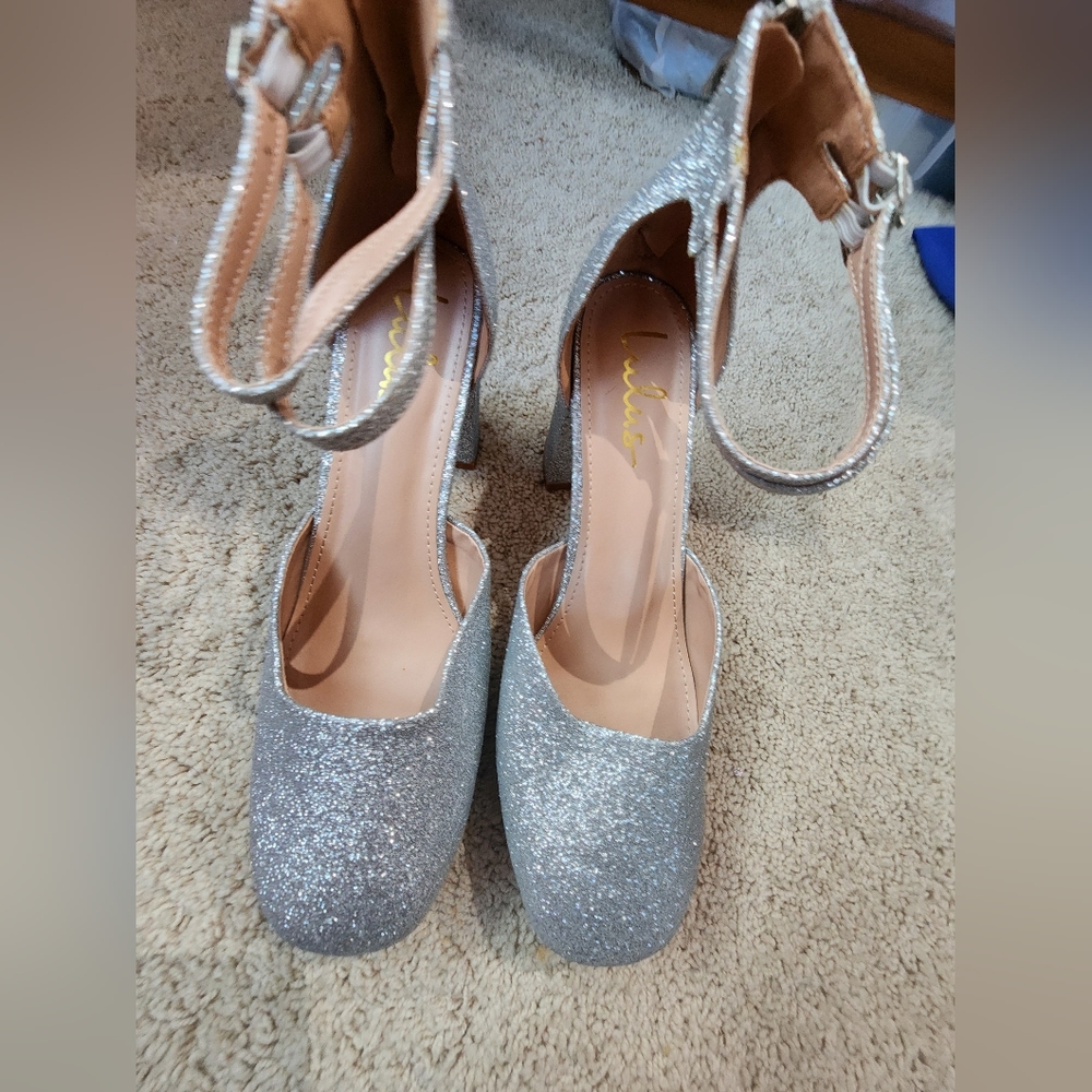 Size 11 silver dress shoes